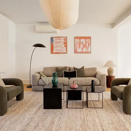 Appartement The Pearl Of Chiado Com Parking&lift&ac *