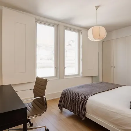 The Pearl Of Chiado Com Parking&lift&ac *