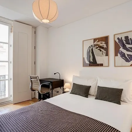The Pearl Of Chiado Com Parking&lift&ac 公寓 Lisboa